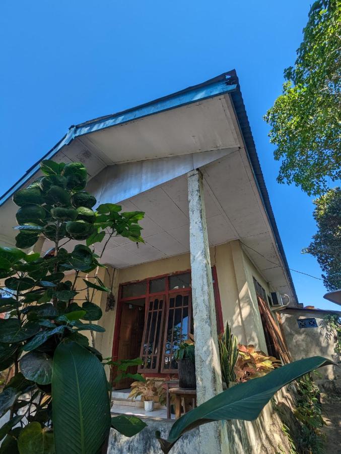 Agus Family Homestay 纳闽巴霍 外观 照片