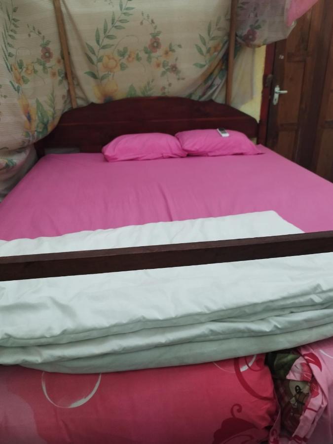 Agus Family Homestay 纳闽巴霍 外观 照片